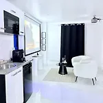 Apartamento Dalikyda La Tentation Jacuzzi Cinema Elegant