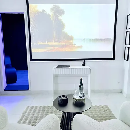 Dalikyda La Tentation Jacuzzi Cinema Elegant *