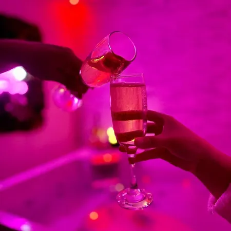 アパート Dalikyda La Tentation Jacuzzi Cinema Elegant *