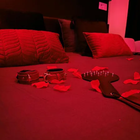 Dalikyda La Tentation Jacuzzi Cinema Elegant *